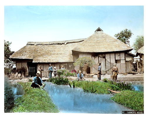 View of a Japanese Farm, c.1900 (hand coloured photo) od Japanese School, (20th century)