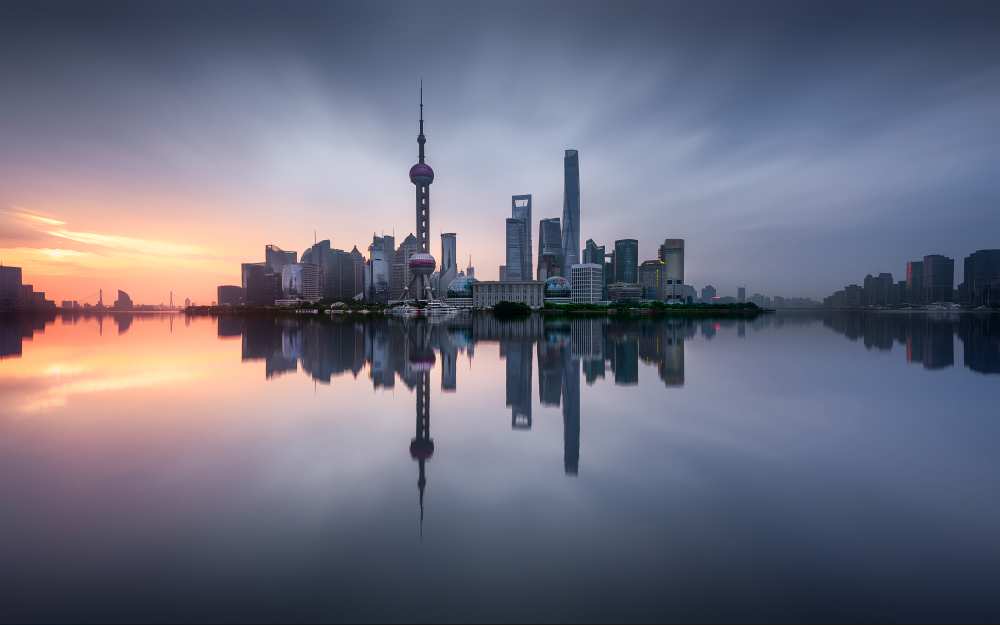 Good Morning Shanghai od Jesus M. Garcia