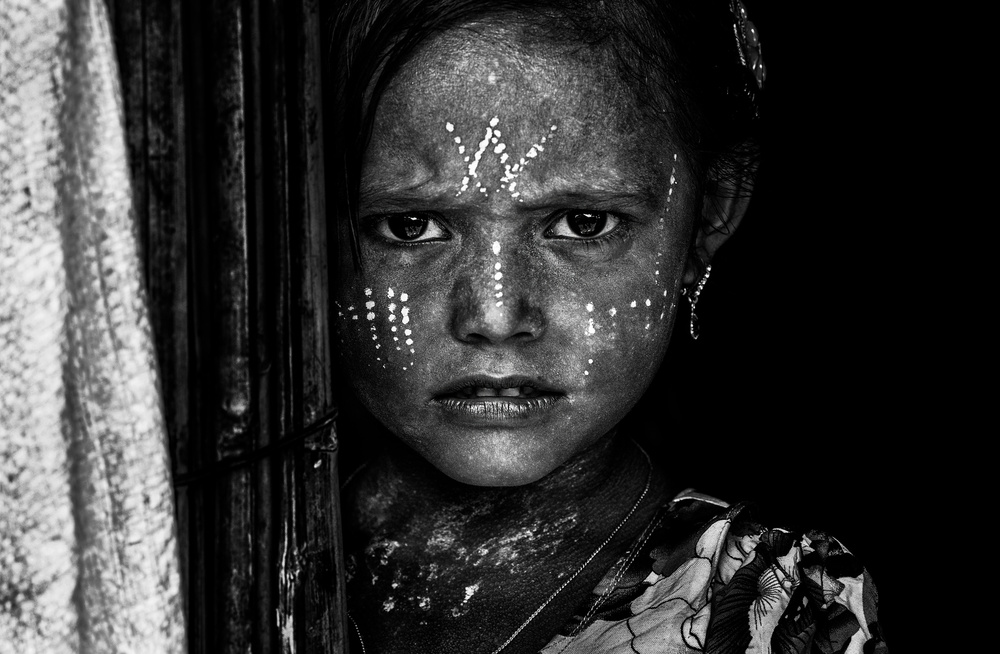 Rohingya girl-I - Bangladesh od Joxe Inazio Kuesta Garmendia