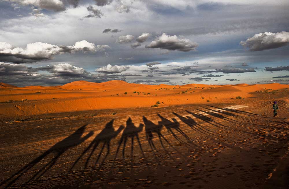 Through the dunes of Merzouga (Morocco) od Joxe Inazio Kuesta