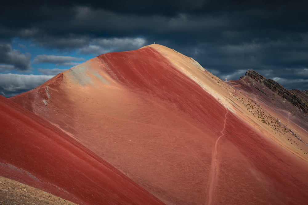 Red Valley od Karol Nienartowicz