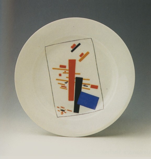 Plate with suprematist decoration od Kasimir Severinovich Malewitsch