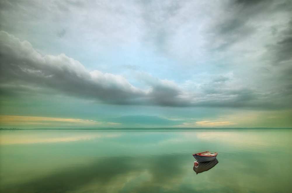 Boat... od Krzysztof Browko