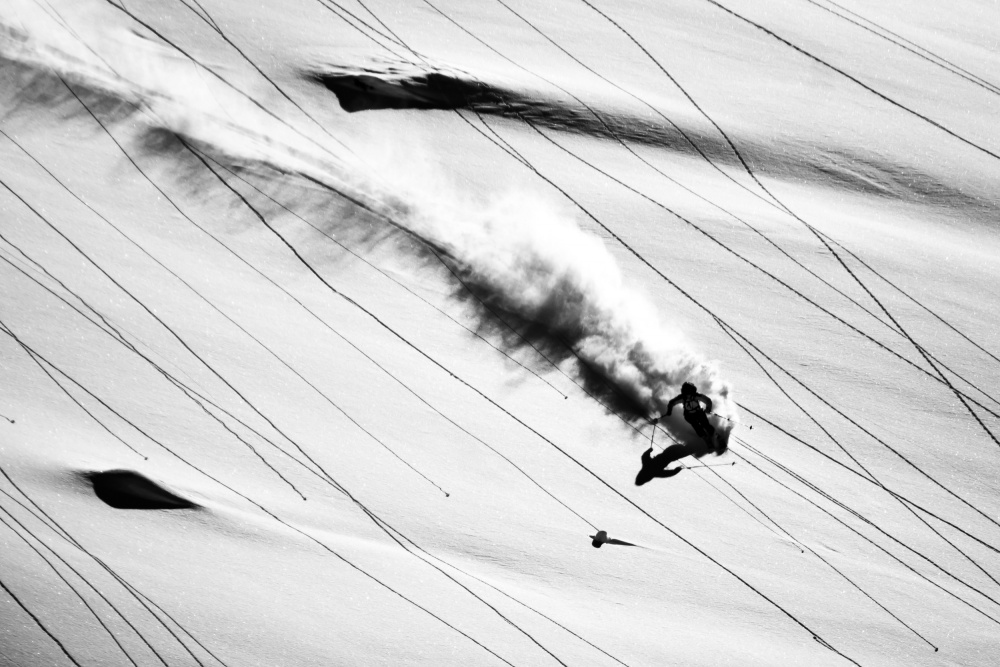 Skiing Powder II od Lorenzo Rieg