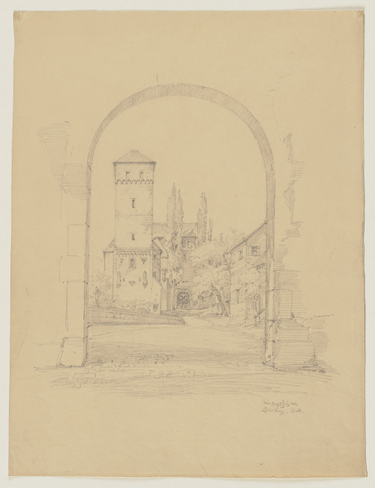 Blick durch einen Torbogen auf den Heidenturm der Nürnberger Burg od Ludwig Metz
