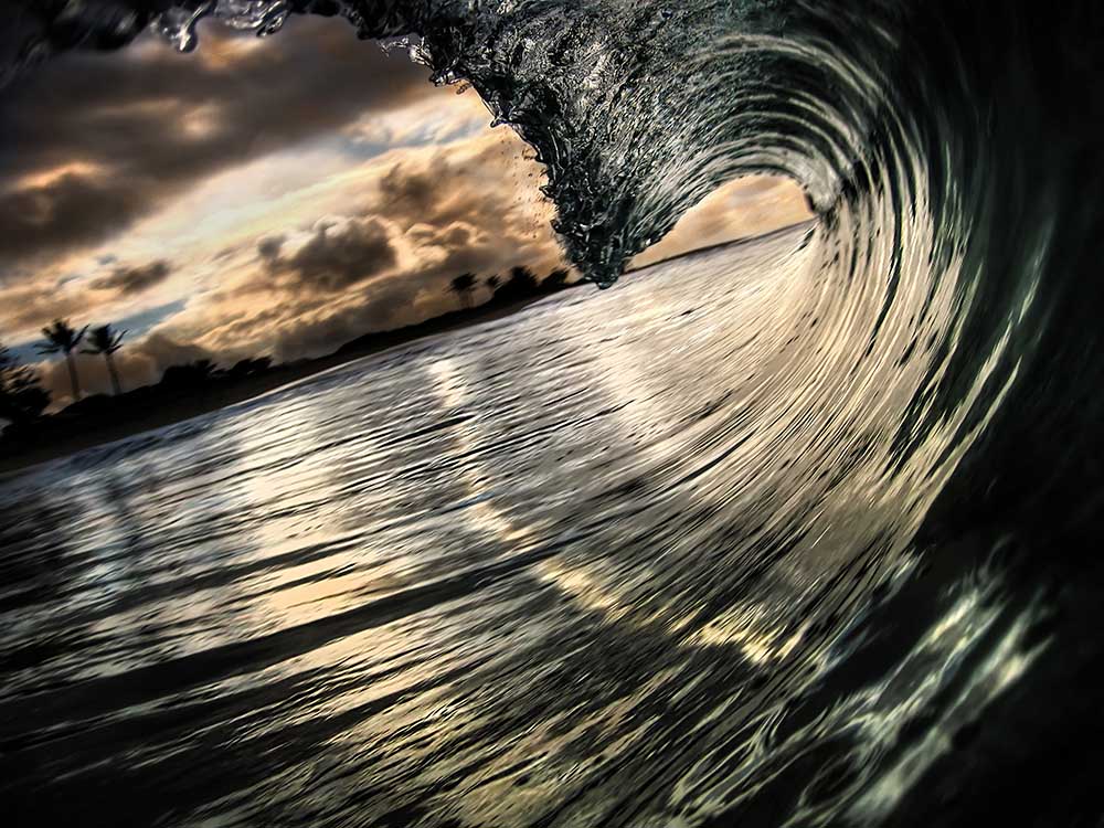 The Rolling Sea od Mark Yugawa