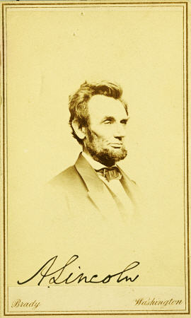 Signed Photographic Portrait Of Abraham Lincoln, 1864 od Mathew Brady