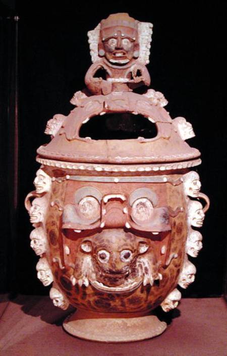Urn with a lid, from Guatemala, Classic Period od Mayan