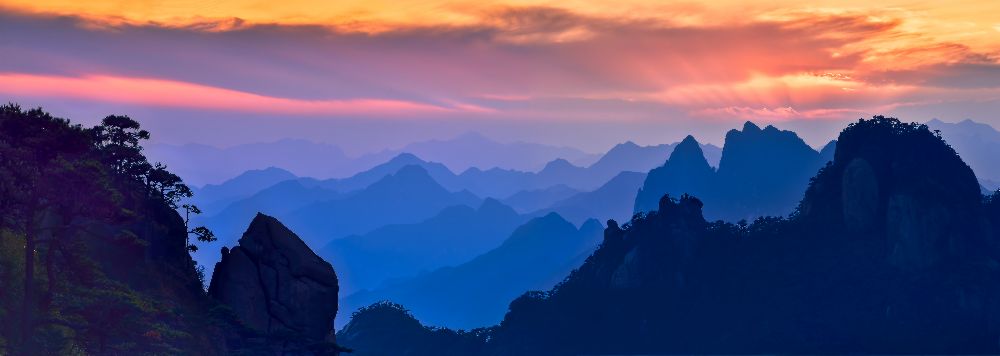 Sanqing Mountain Sunset od Mei Xu