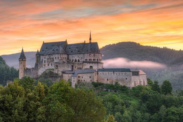 Burg Vianden in Luxemburg od Michael Valjak
