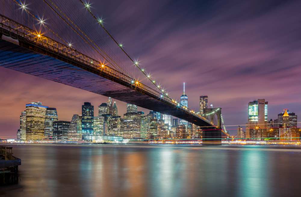 Brooklyn Bridge at Night od Michael Zheng