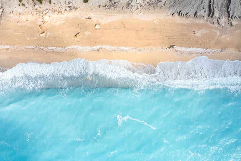 Wellen am Strand III, Sand und Türkises Wasser, Entspannung, Urlaub und Freiheit od Miro May