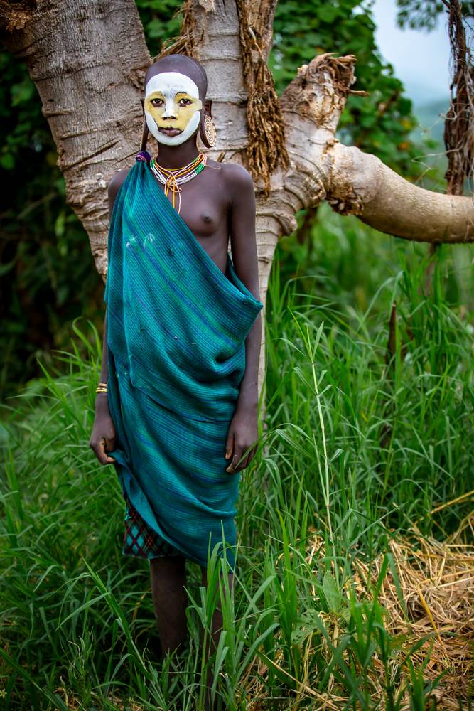 Portrait in der Natur, Omo Valley, Äthiopien, Afrika od Miro May