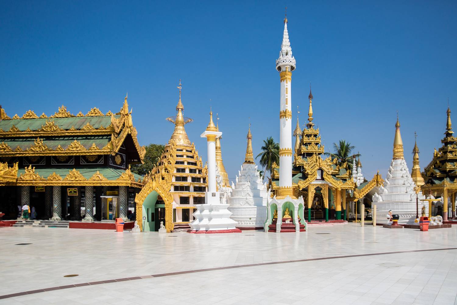 Shwedagon Pagode, Buddhismus in Yangon, Myanmar (Burma) od Miro May