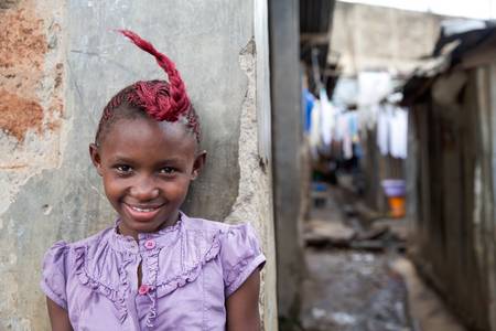 Einhorn Portrait Mädchen in Nairobi, Kenia (Kenya)