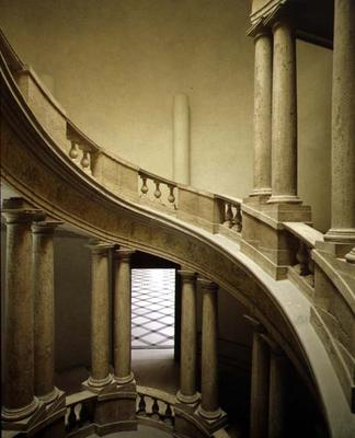 The 'Palazzetto' (Little Palace) detail of the spiral staircase, designed by Ottaviano Mascherino (1 od 