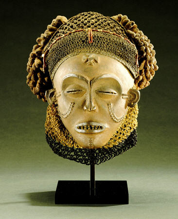 A Chokwe Mask, Mwana Pwo od 