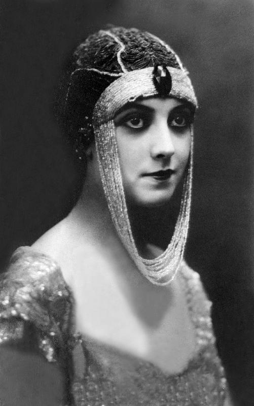 Actress Musidora pseudonym of Jeanne Roques od 