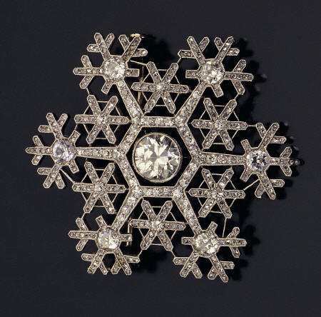 A Diamond And Platinum-Mounted Snowflake Brooch By Faberge, Circa 1908-1913 od 