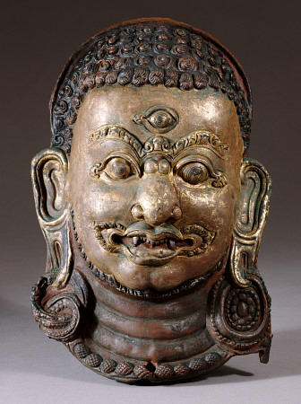 A Fine Nepalese Copper Repousse Mask Of Bhairava, 17th Century od 