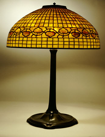 An ''Acorn'' Leaded Glass And Bronze Table Lamp,  Tiffany Studios od 
