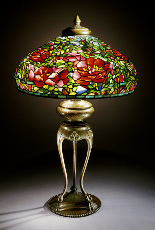 An Important Elaborate ''Peony'' Leaded Glass And Bronze Table Lamp od 