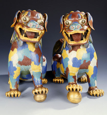A Pair Of Cloisonne Enamel Buddhistic Lions od 