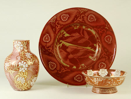A Selection  Of Pottery Designed By William De Morgan (1839-1917) od 