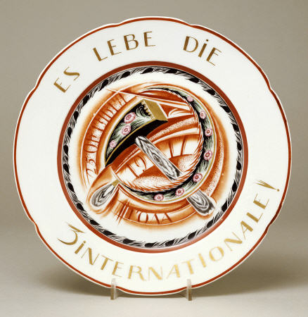 A Soviet Porcelain  Propaganda Plate, With Allegorical Hammer And Sickle  ''Es Lebe Die 3 Internatio od 