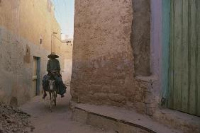 A street in the medina (photo) 