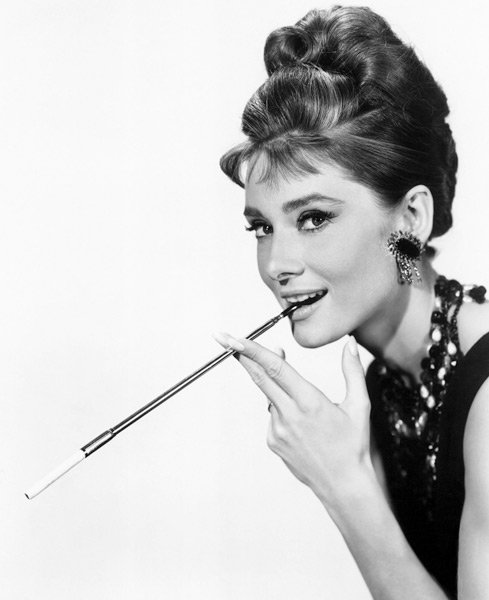 Diamants sur canape Breakfast at Tiffany's de BlakeEdwards avec Audrey Hepburn od 