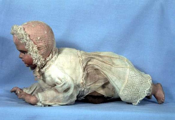 'Creeping Baby' clockwork doll, 1871 od 