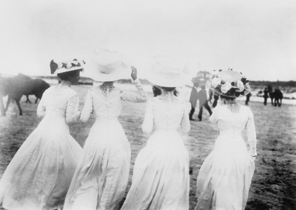 Ladies'' Fashion / 1908 / Horse Races od 