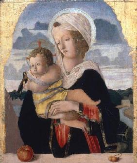 G.Chiulinovic / Mary with Child / C15