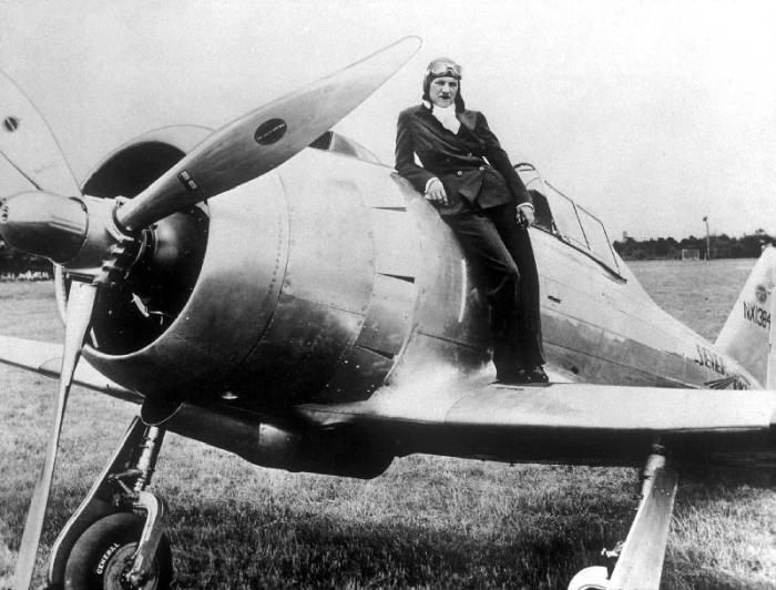 Jacqueline Cochran was an American woman pilot With the US entry into the War she offered her servic od 