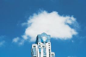 Modern skyscraper (photo) 