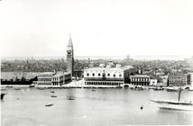 Panoramic view of the pier from the tower of San Giorgio Maggiore (b/w photo)