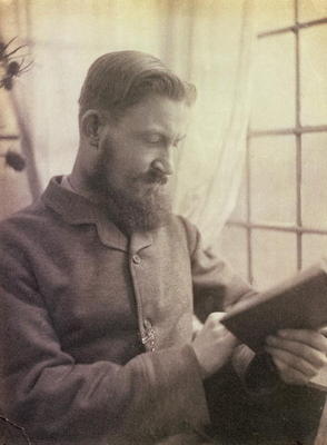 Portrait of George Bernard Shaw (1856-1950) as a Young Man, 1910 (sepia photo) od 