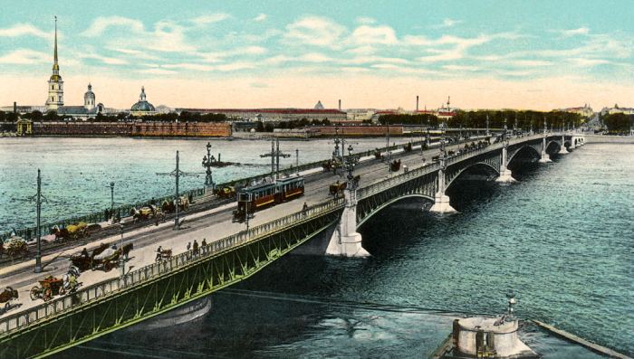 St Petersburg , Trinity Bridge od 