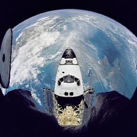 Space shuttle Atlantis from orbital station Mir
