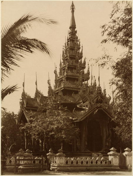 Temple in Mandalay, Burma, late 19th century (albumen print) (b/w photo)  od 