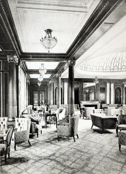 The First Class Lounge of the Ocean Liner ''Mauretania'', c.1906 (b/w photo)  od 