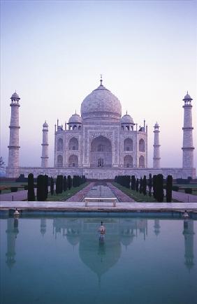 The Taj Mahal (photo) 