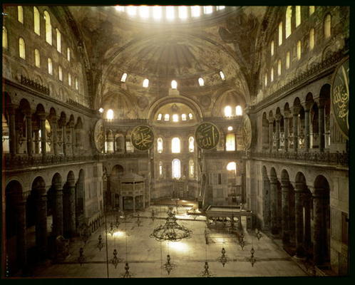 The Imperial Gallery of the basilica (photo) od 