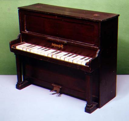 Toy piano by Schoenhut and Co, American, 19th century od 
