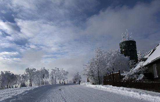 Kahler Asten im Schnee od Oliver Berg