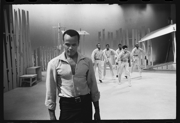 Harry Belafonte on set of TV special od Orlando Suero