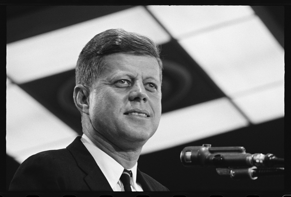 John F. Kennedy gives a speech od Orlando Suero