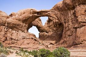 Double Arch (G)