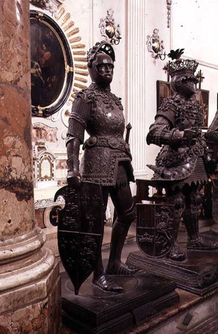 King Arthur, statue from the tomb of Maximilian I, Innsbruck od Peter Vischer